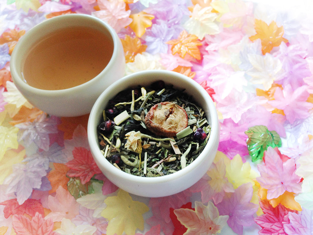 The Reasons Why I Drink Tea Brewed From Loose Leaves and Tea Infusers