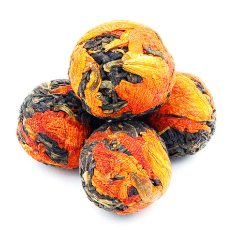 Black Tea + Lily Flower